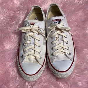 Converse canvas low top sneakers size 10